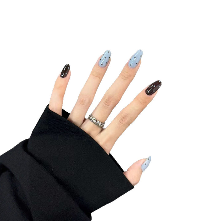 Artistic Nail Art Tips