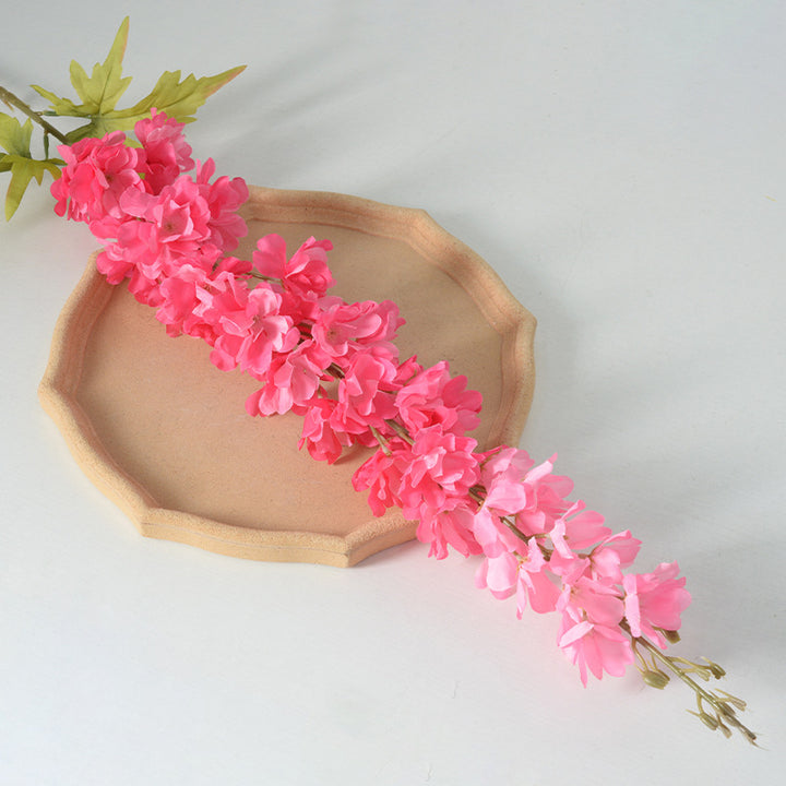 Elegant Artificial Flora Garland