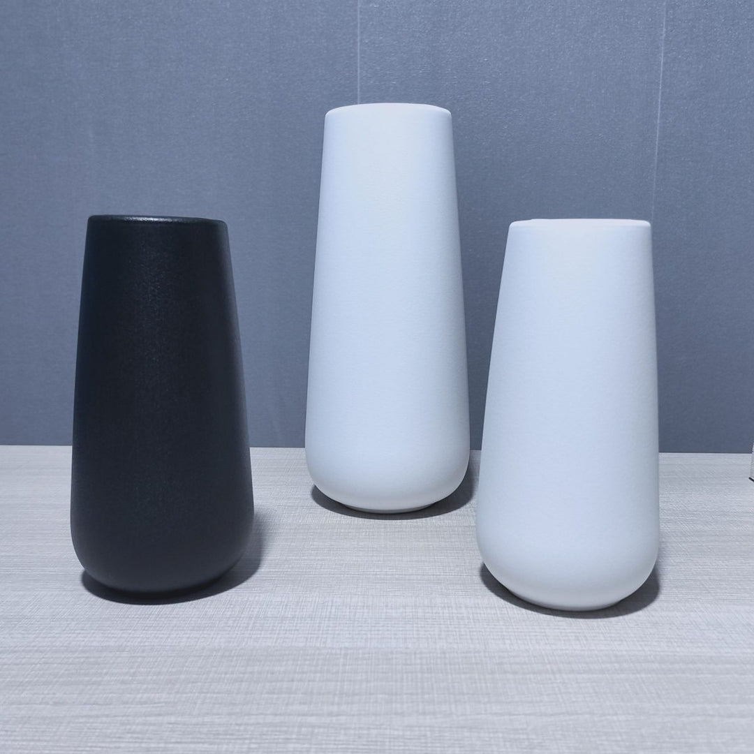 Modern Minimalistic Decorative Vase Kalsten