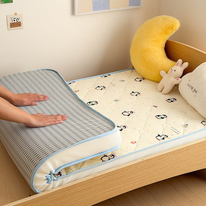 Children's mattress topper breathable with 3D mesh, foldable and non-slip