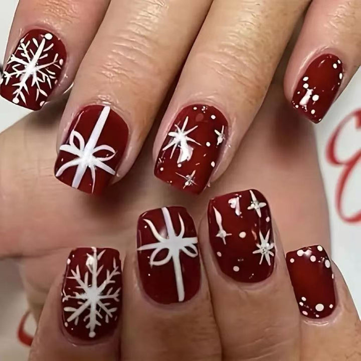 Festive Winter Nail Art Kalsten