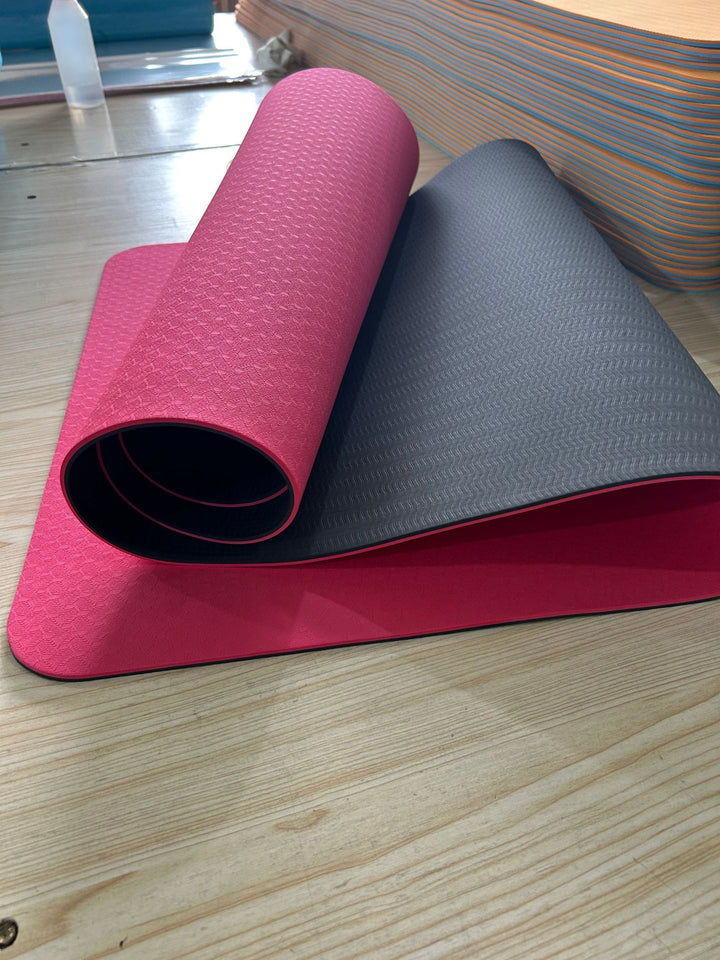 Non-slip fitness yoga mat with double cushioning Kalsten
