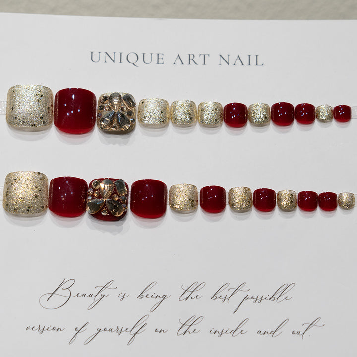 Rhinestone-Embellished Pedicure Nail Art  1791110337