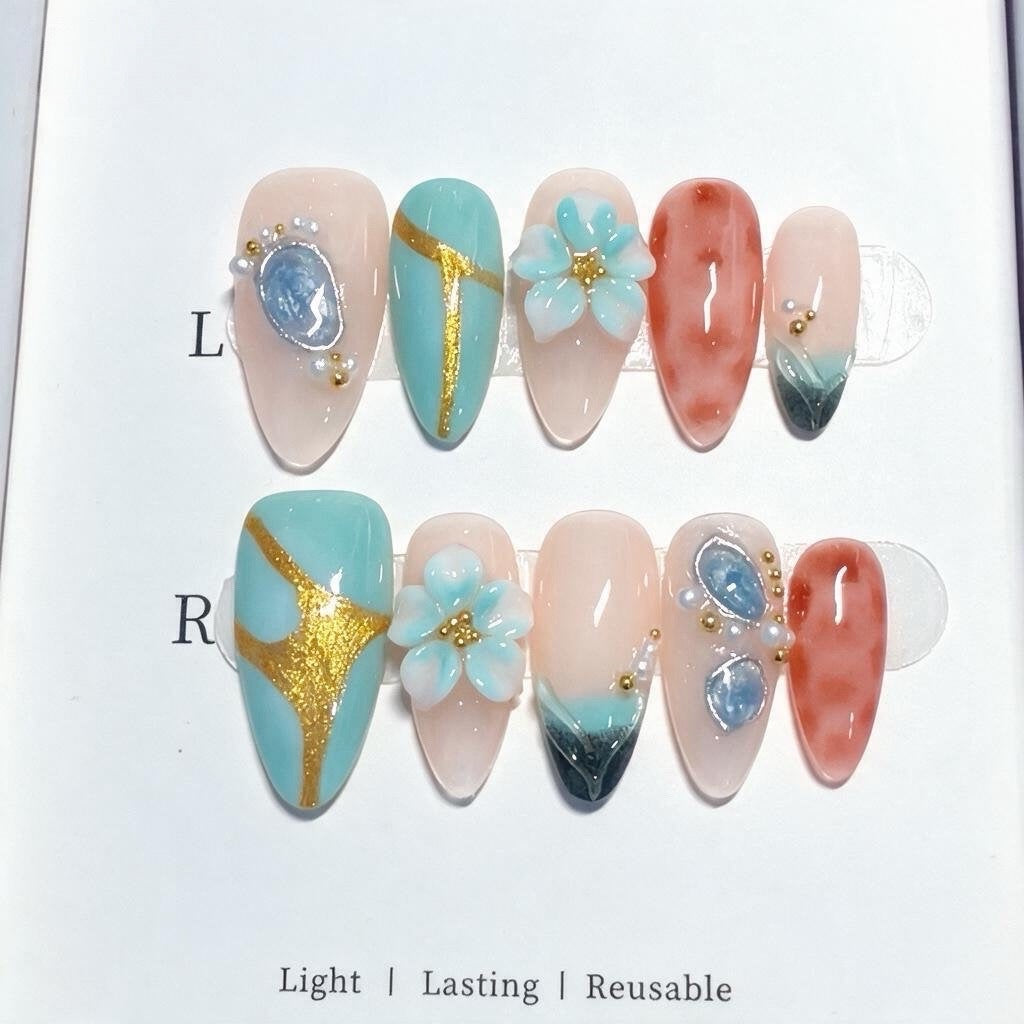 Decorative Floral 3D Press-On Nail Art Set