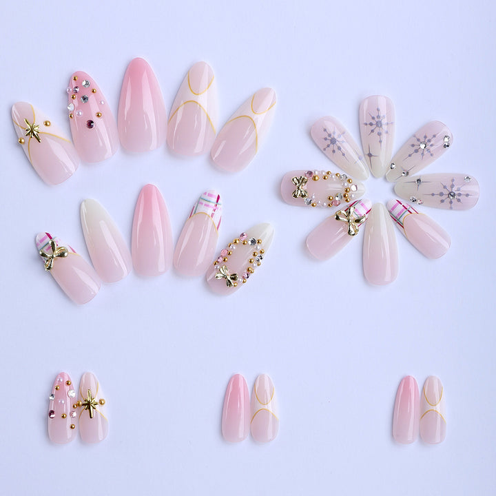 Artificial nails with luxurious 3D applications and elegant decorations Kalsten