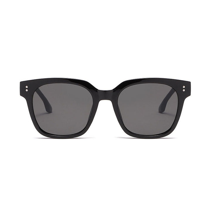 Women's sunglasses in innovative design with wide frame Kalsten