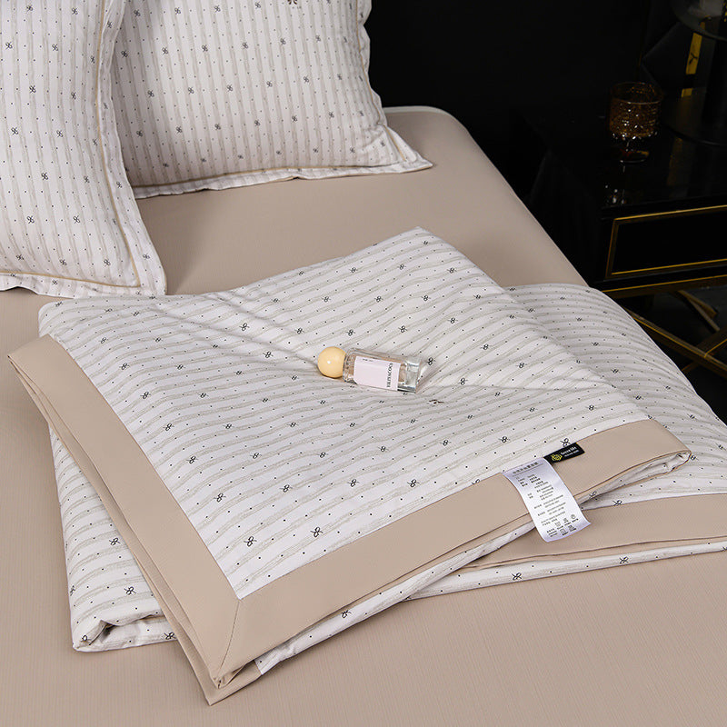 Floral Cotton Sateen Duvet Cover Set With Piped Border And Matching Pillow Shams