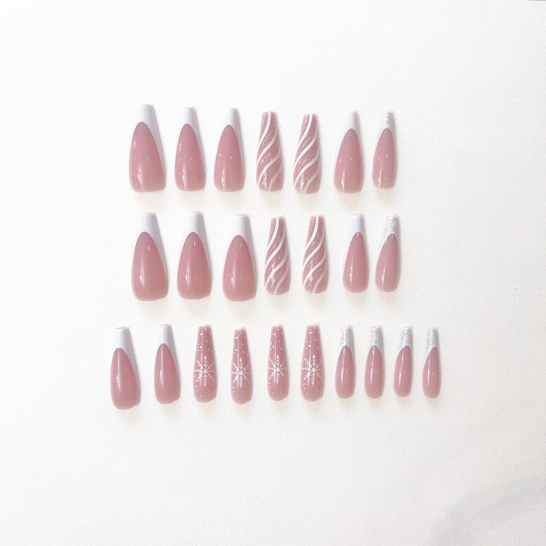 Creative Holiday-Inspired Press-On Nail Set