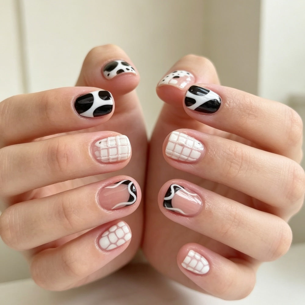 Artistic Press-On Nail Set with Celestial Design Kalsten
