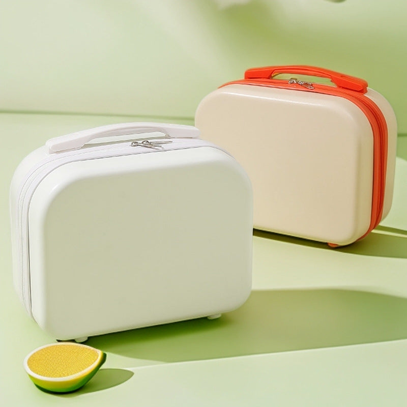 hard-shell travel vanity case with molded handle and double-zip closure Kalsten