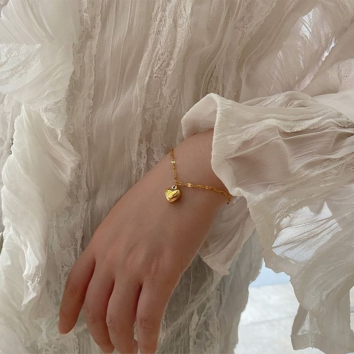 Heart-Shaped Charm Bracelet Kalsten