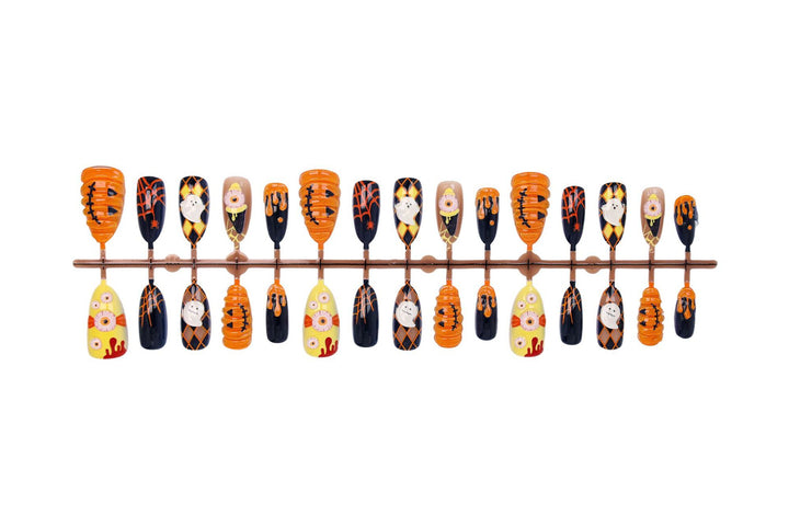 Artificial nail set with Halloween motifs and festive designs Kalsten