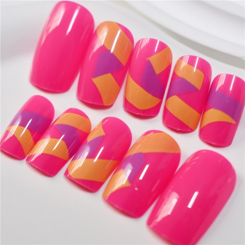 Vibrant Nail Art Press-On Set Kalsten