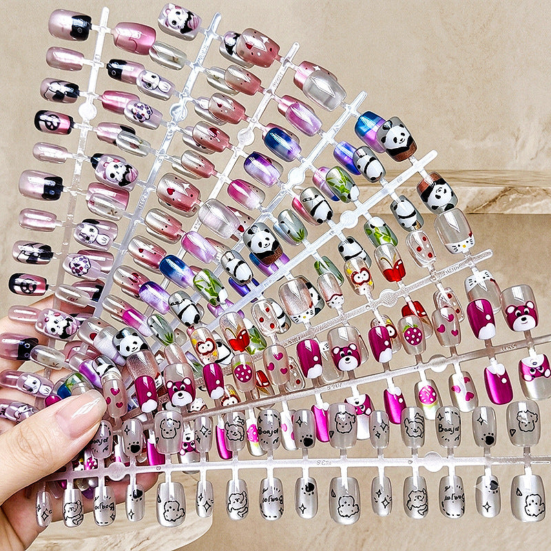 Playful Animal-Themed Press-On Nail Set