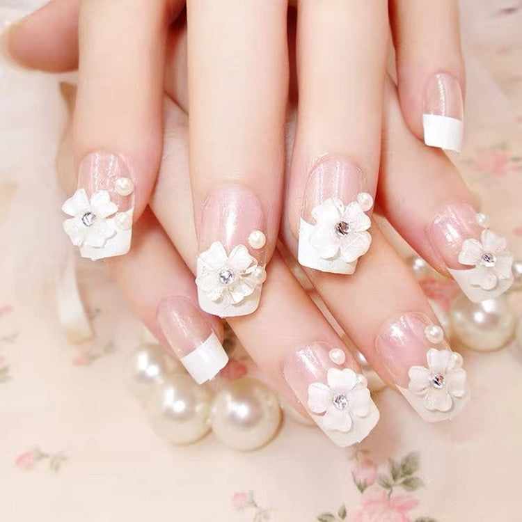 Glamorous Glittering Press-On Nail Set