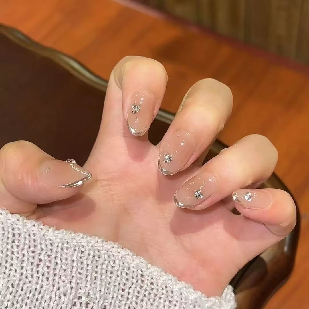 Elegant Rhinestone Nail Art Extensions