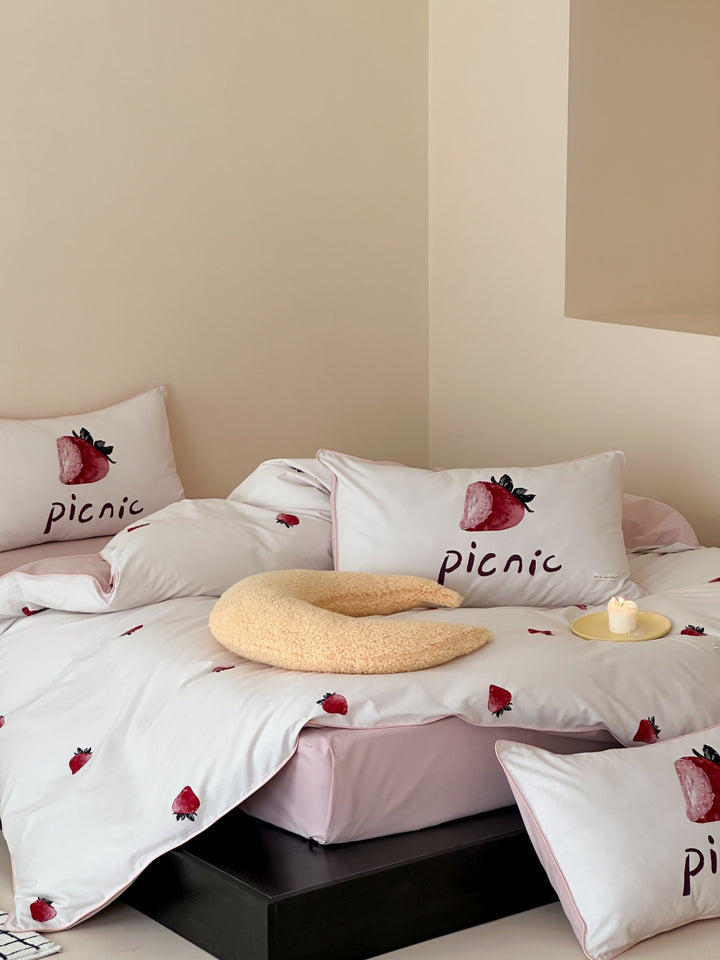 Children's bedding set with panda motif made of cotton satin and lovingly crafted appliqué