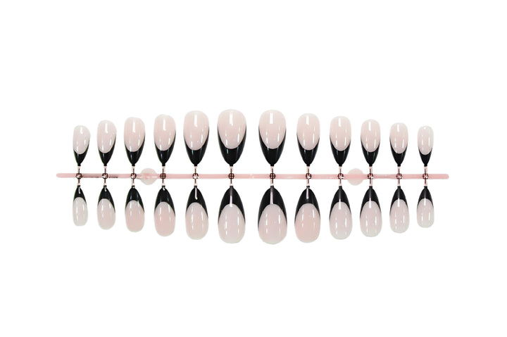 Nail Art Set with elegant French tips Kalsten