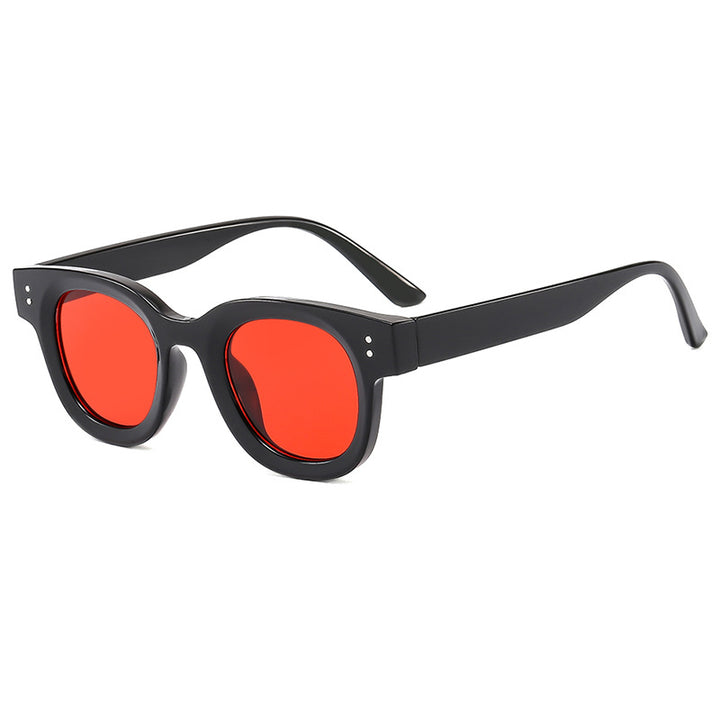 Ladies stylish sunglasses with distinctive design and polarized lenses Kalsten