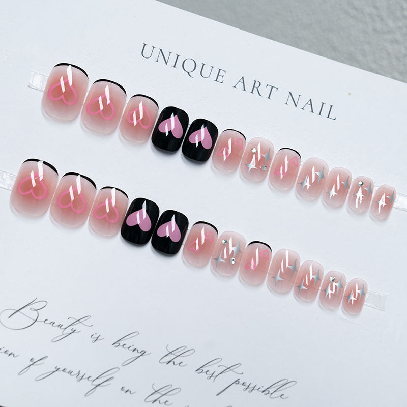Heart-Themed Decorative Press-On Nail Art