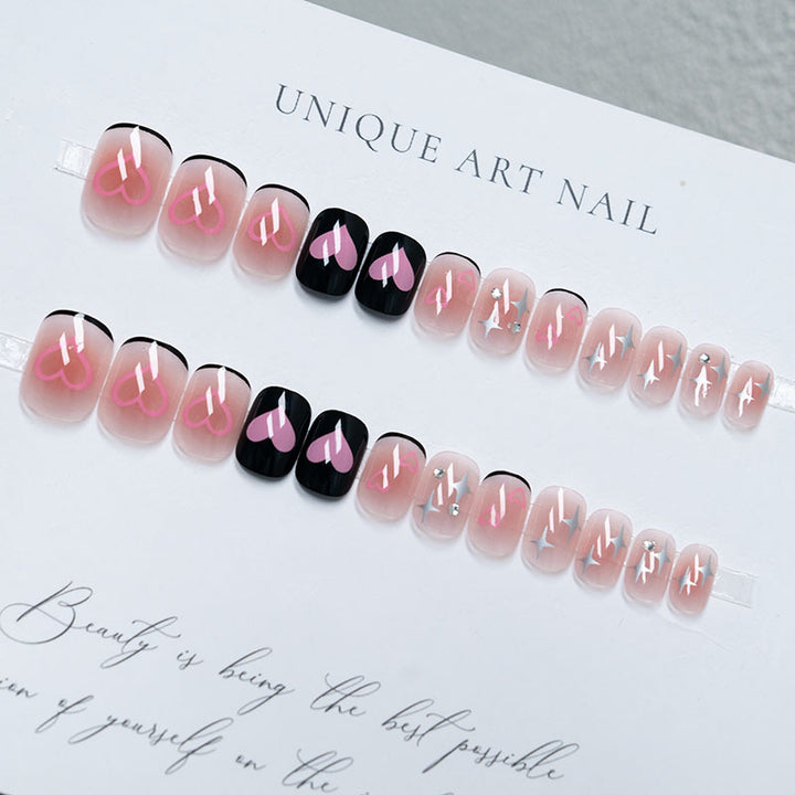 Heart-Themed Decorative Press-On Nail Art