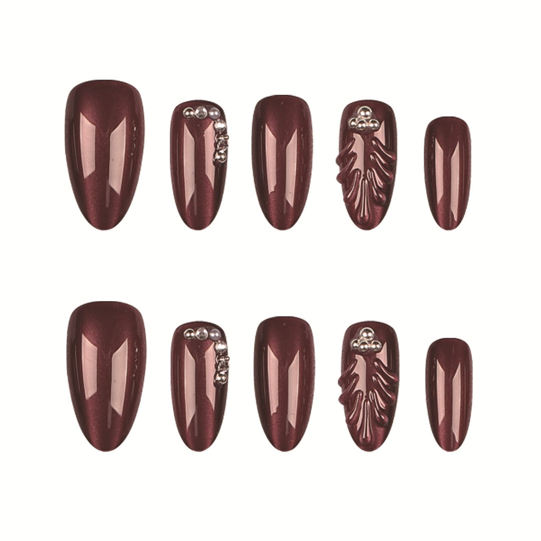 Elegant Decorative Nail Tips