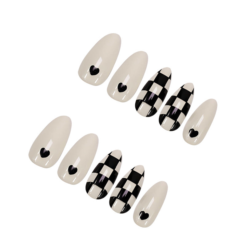 Artificial nail set with graphic heart and check pattern Kalsten