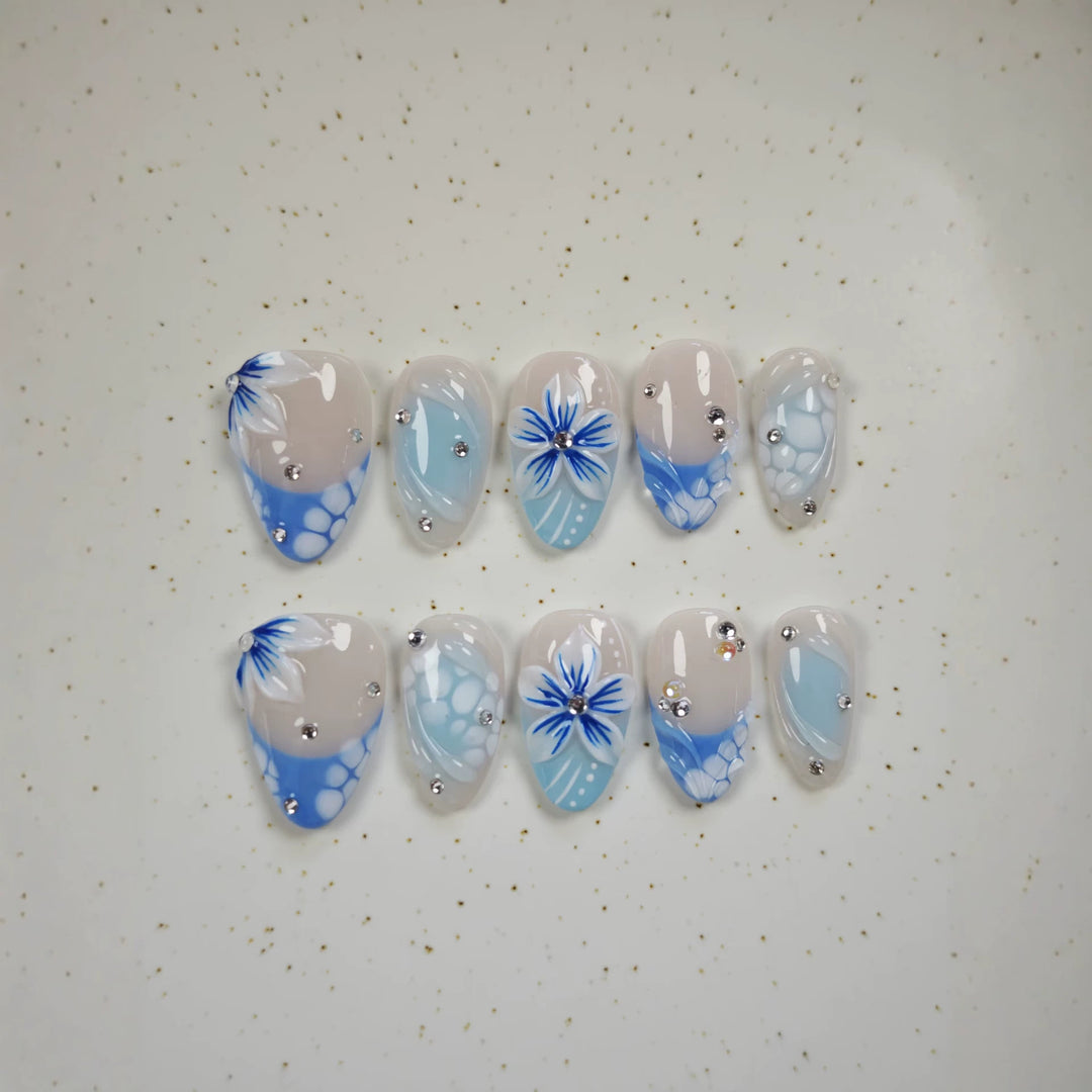 Artistic Decorative Press-On Nails