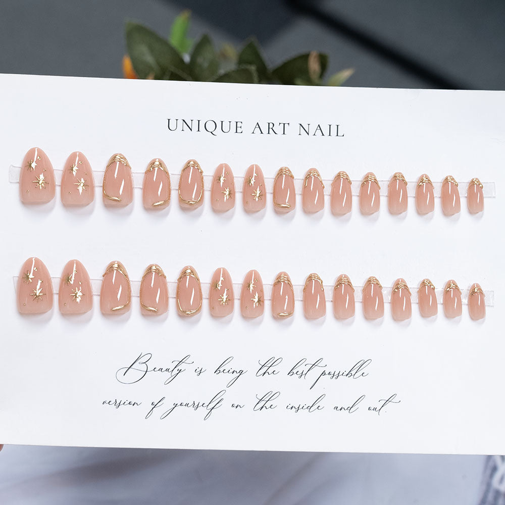 Elegant Gold-Trimmed Press-On Nail Art