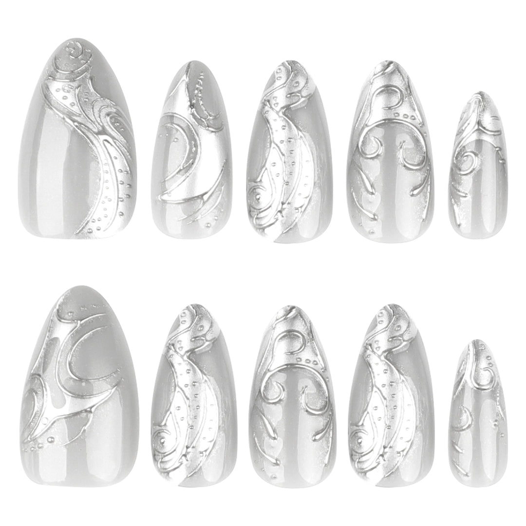 Artistic stiletto nails with elegant silver design Kalsten