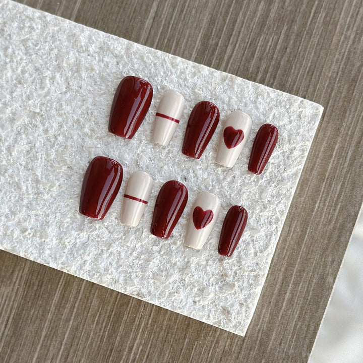 Artistic Heart Design Press-On Nail Set