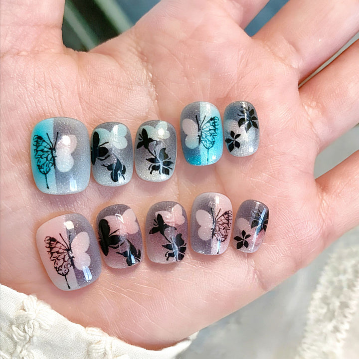 Artistic Floral Press-On Nail Art