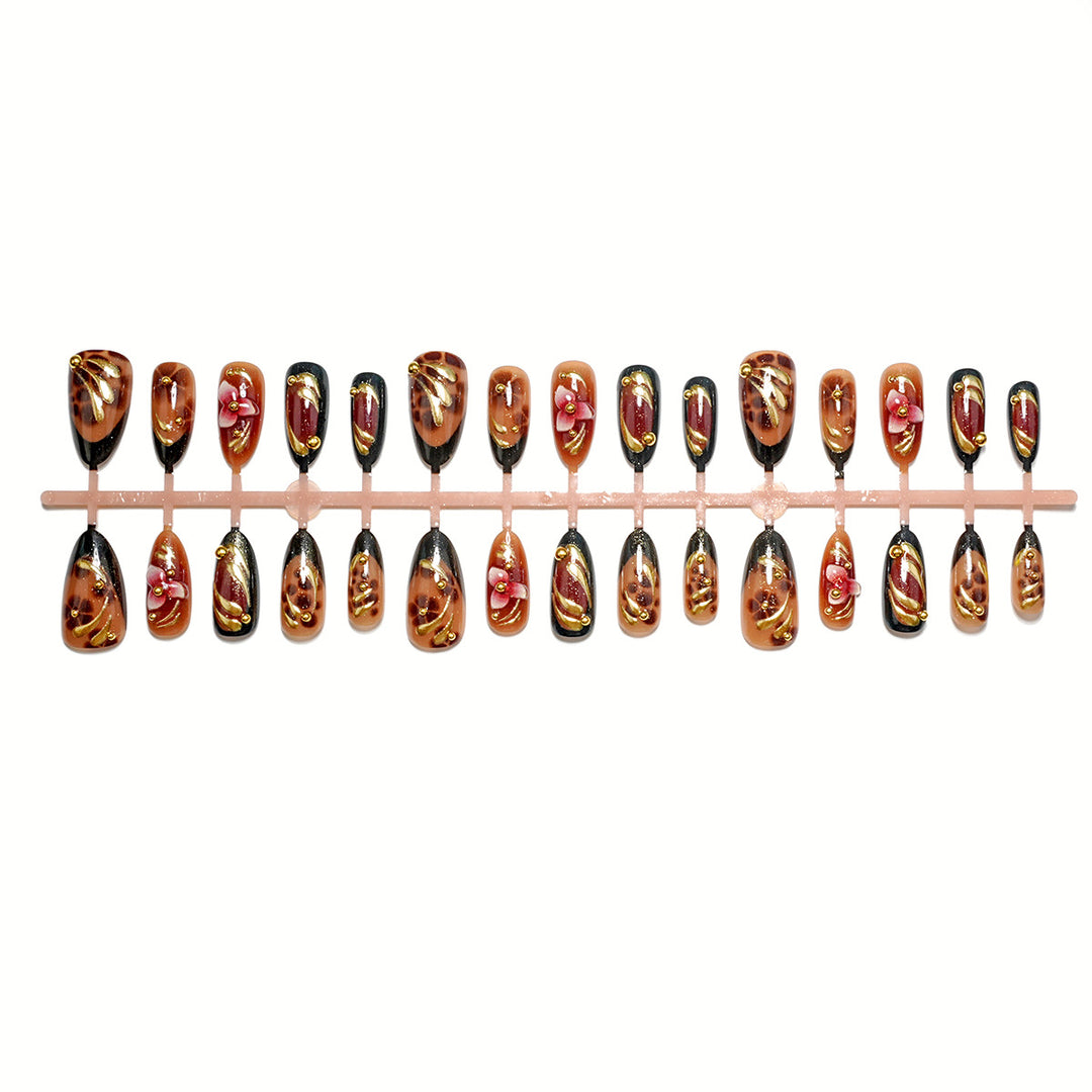 Luxury Press-On Nail Art Set