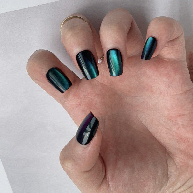 Stylish Iridescent Press-On Nail Set Kalsten