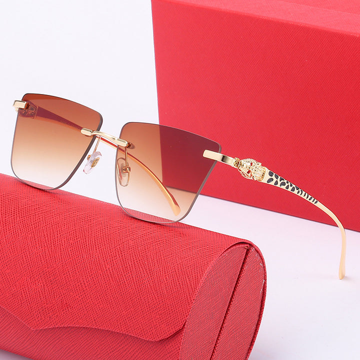 Women's Geometric Sunglasses with Elegant Gold-Colored Detail Kalsten