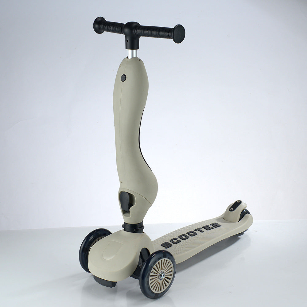 Versatile Three-Wheel Kick Scooter Kalsten