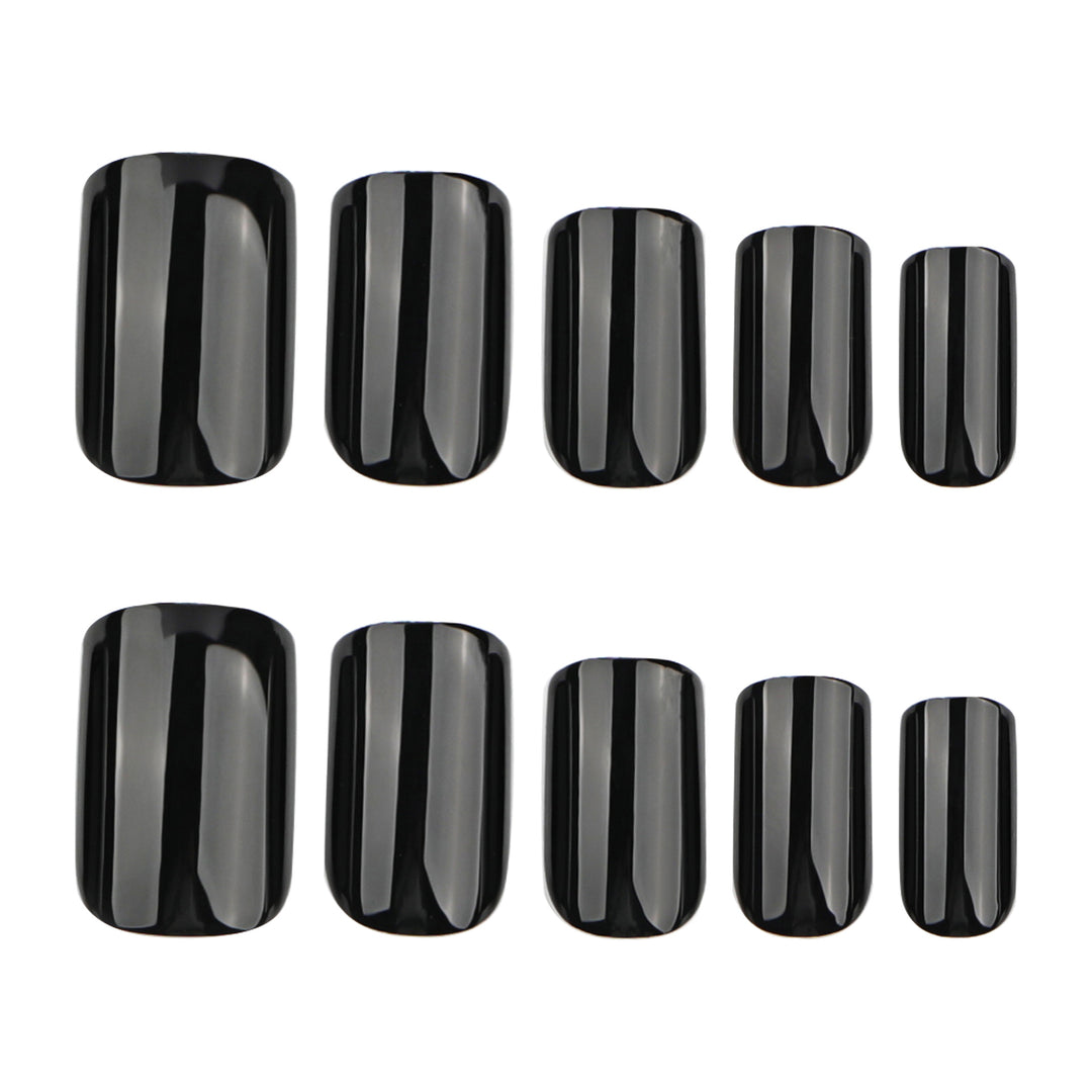 Artificial acrylic nails in modern design Kalsten