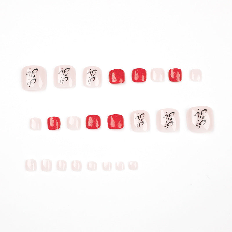 Artful toenail art with elegant glitter accents Kalsten