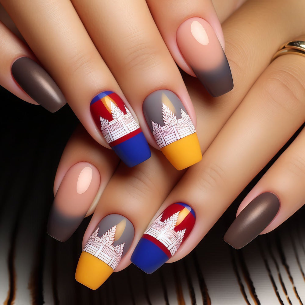 Artful Design Nails Kalsten