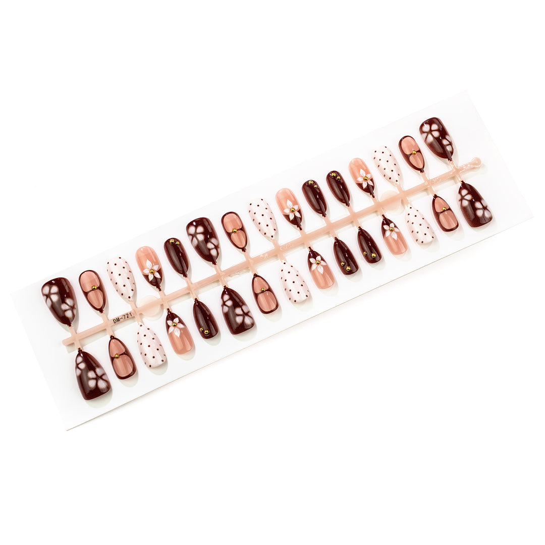 Artistic Nail Art Design Kalsten