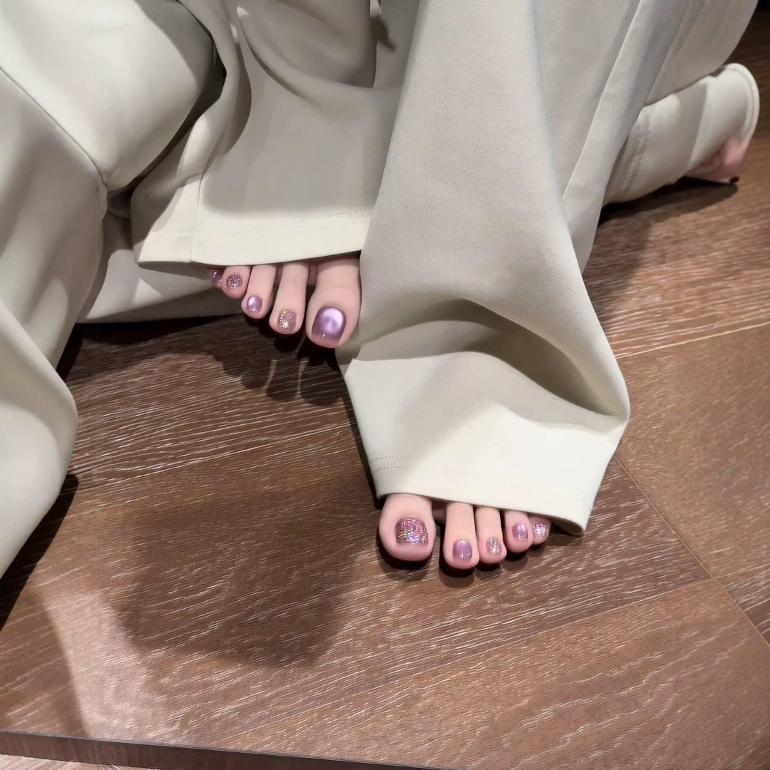 Glittery Pedicure Nail Set