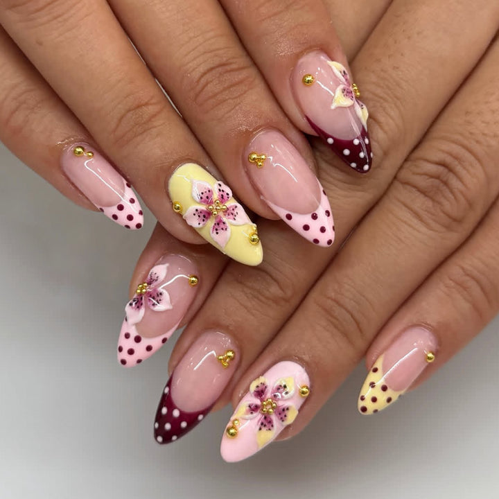 Decorative Floral Accent Nail Art Kalsten