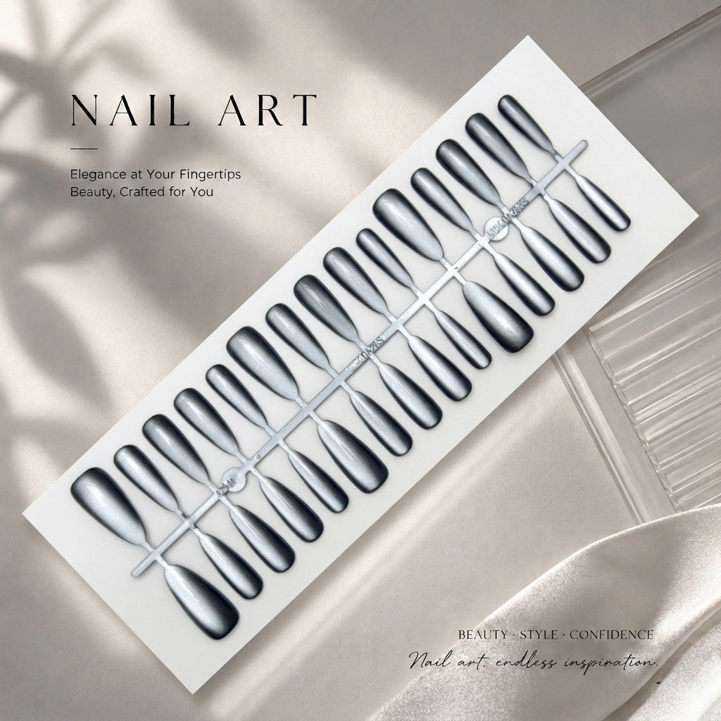 Elegant Nail Art Press-On Set