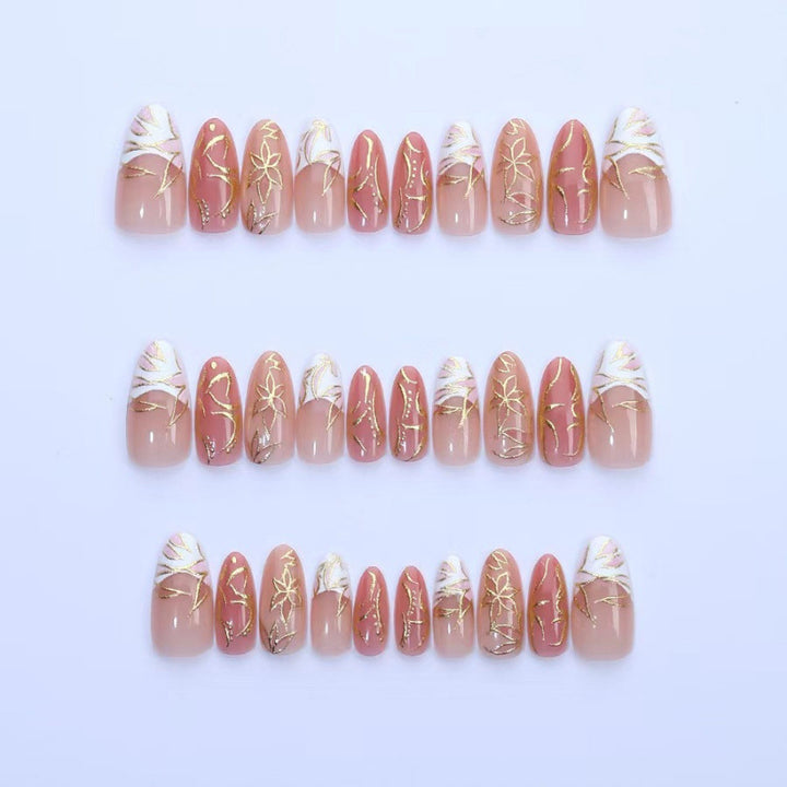 Elegant Floral Design Press-On Nails