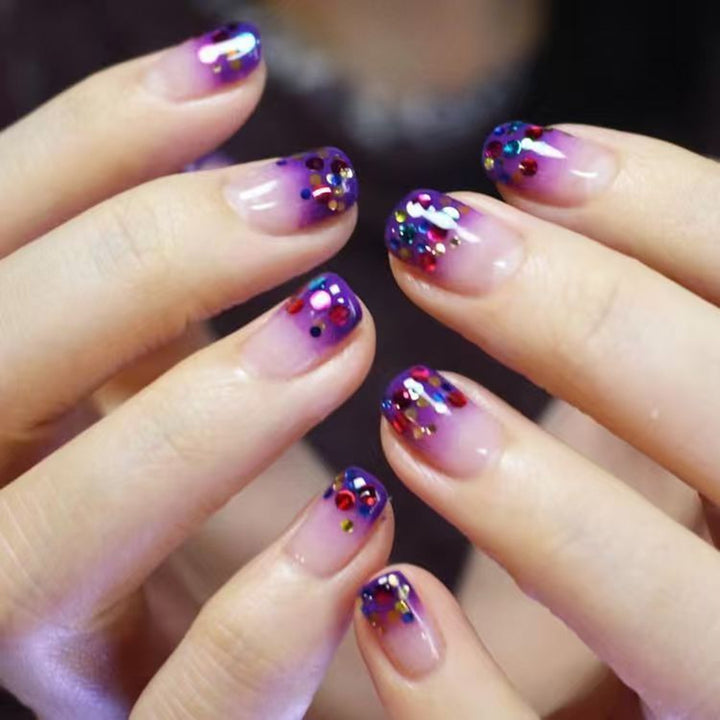 Elegant Artificial Nails with French Manicure and Glitter Effects Kalsten