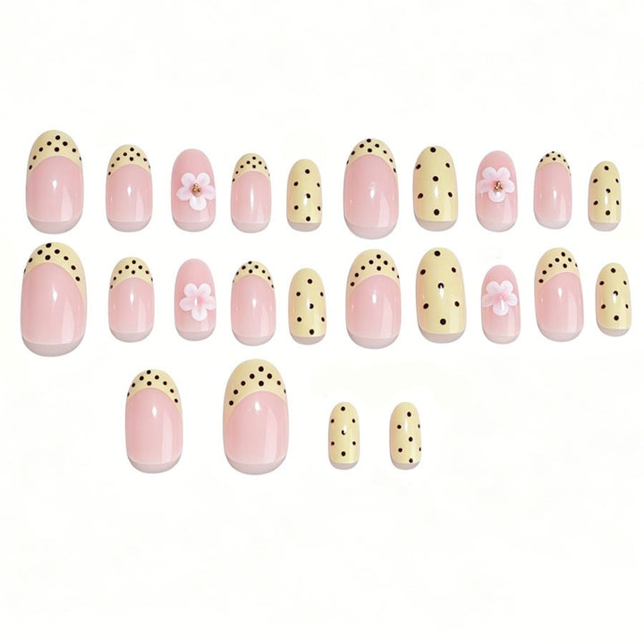 Artificial nail set with a cheerful floral design and elegant accents Kalsten