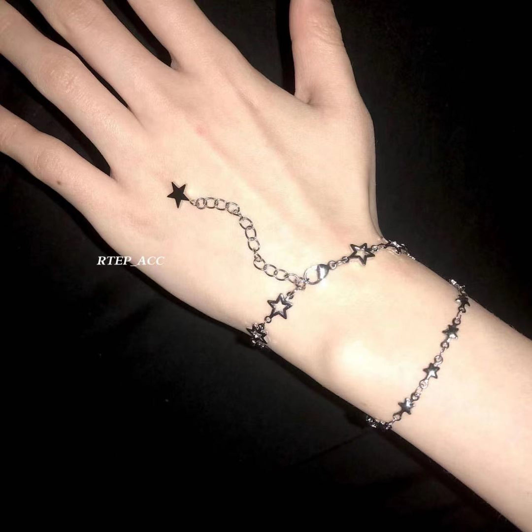 Star Accented Chain Bracelet Kalsten