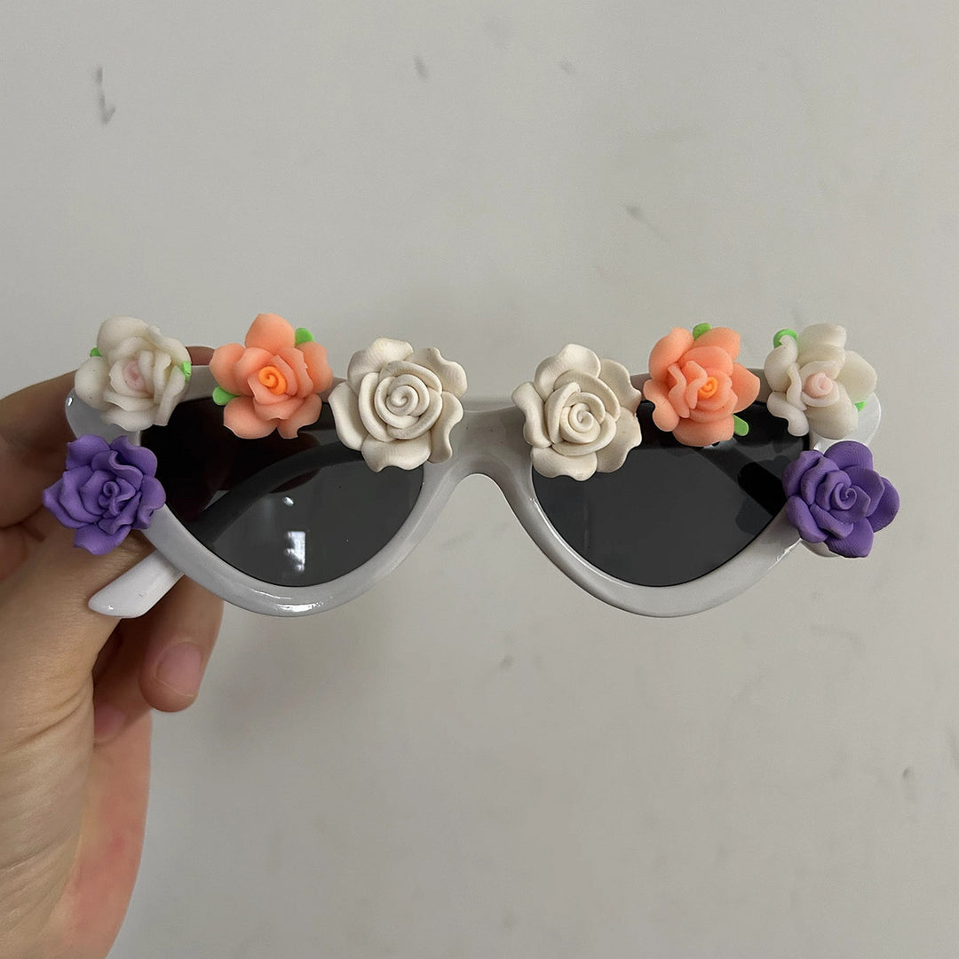 Women Cat-Eye Sunglasses with Floral Decor Kalsten