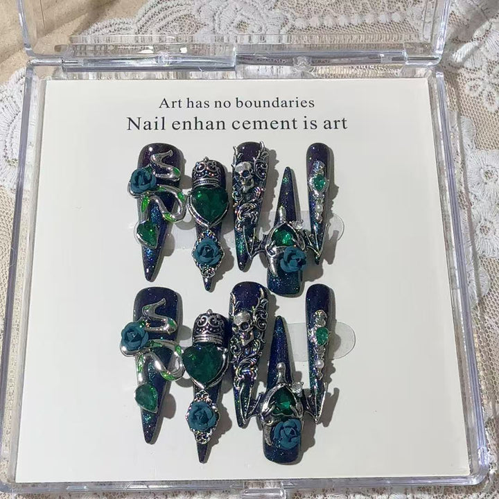 Gothic-Themed Press-On Nail Art Set