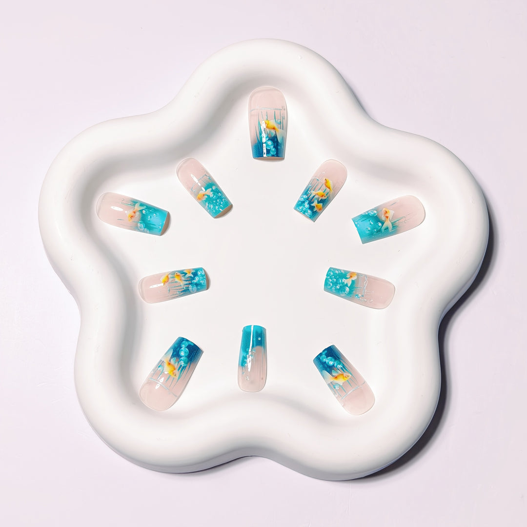 Artistic Nail Art Kalsten